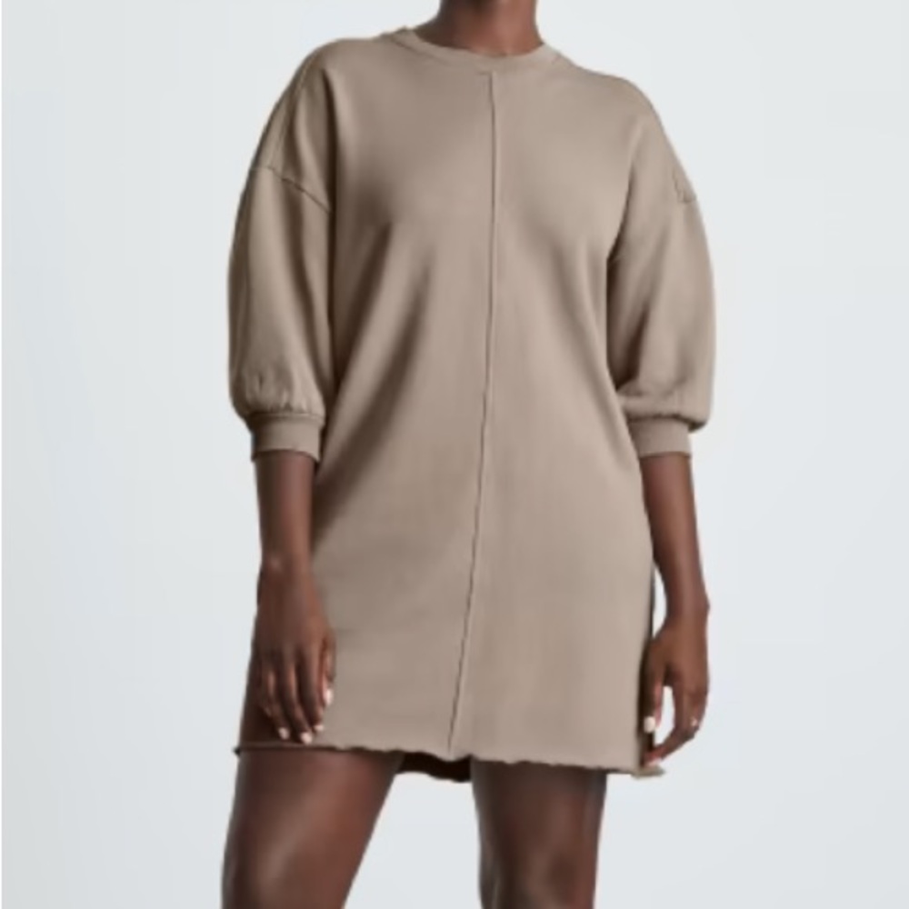 Everlane The Track dress size small